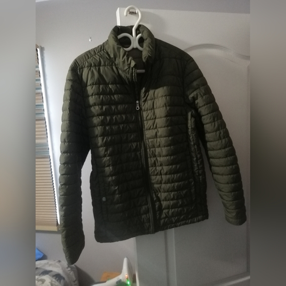 Jack and Jones green puffer coat - Picture 2 of 3